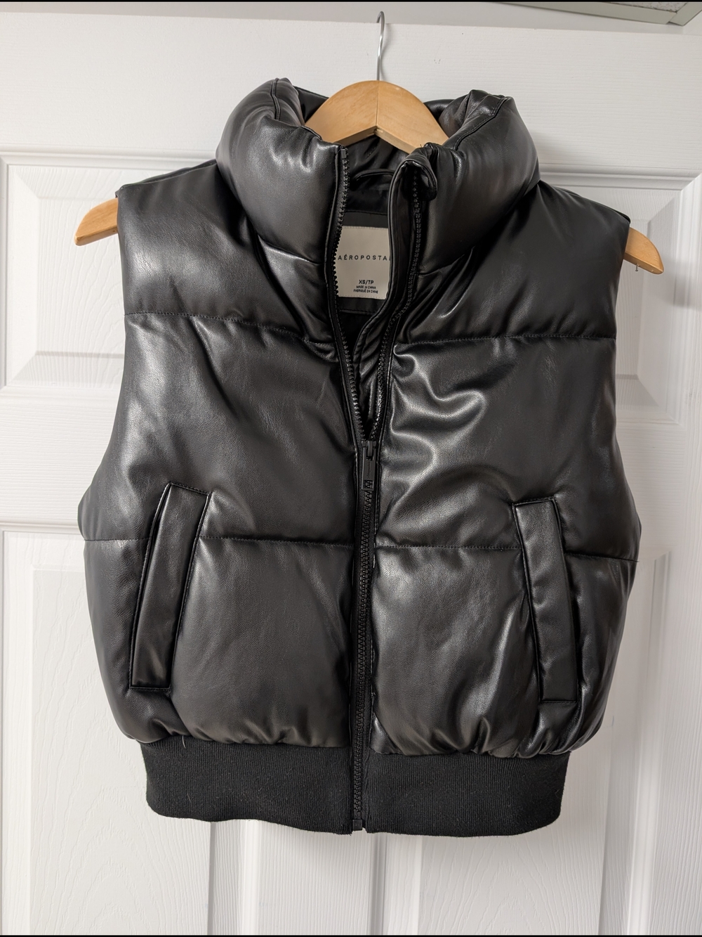 Aéropostale Faux Leather Puffer Vest – Black, Cropped, Size XS/TP